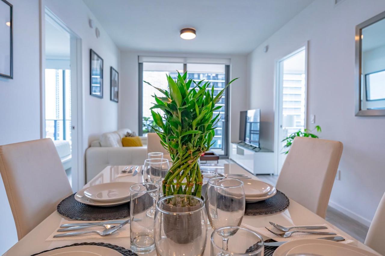 Luxurious 2-Bed Apartment With Breathtaking Bay Views!! Miami Buitenkant foto