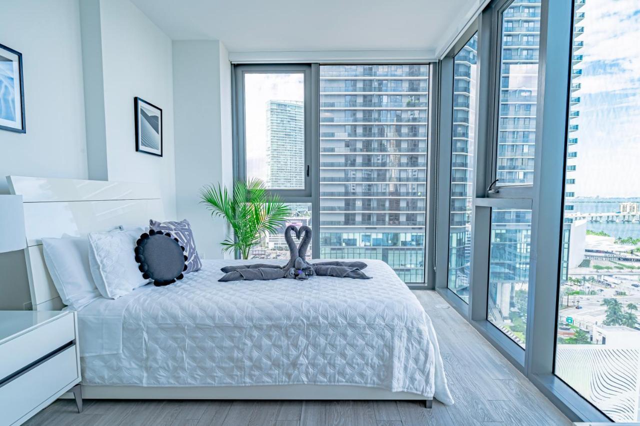 Luxurious 2-Bed Apartment With Breathtaking Bay Views!! Miami Buitenkant foto